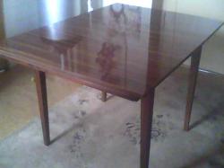 Стол лако полированный для гостинной,кухни Стол лако полированный для гостинной,кухни
