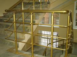 Ограждения и перила из алюминия для лестниц и балконов