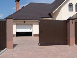 Рольставни, секционные ворота, шлагбаумы и автоматизация. Рольставни, секционные ворота, шлагбаумы и автоматизация.