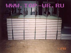 Полиуретановые клеи для сэндвич-панелей Полиуретановые клеи для сэндвич-панелей