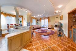 Ремонт в квартире под ключ. Акция. Жми! Ремонт в квартире под ключ. Акция. Жми!