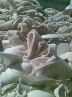 Покупаем отходы, обрезь синтепона и поролона в любом объёме Покупаем отходы, обрезь синтепона и поролона в любом объёме