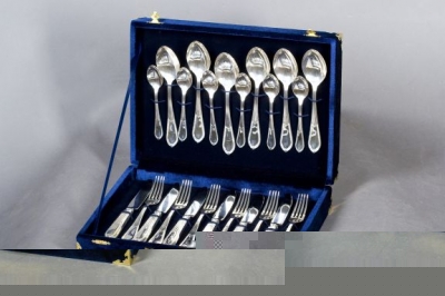 Столовые наборы из серебра Кубачи  Столовые наборы из серебра Кубачи